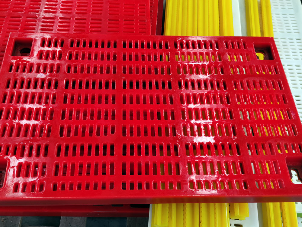 Polyurethane sieve plate